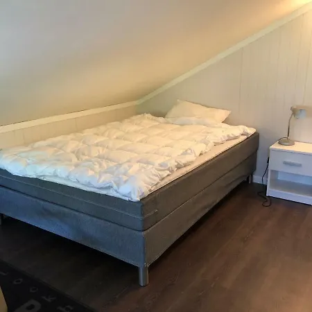 Hoyt Og Lavt Apartman